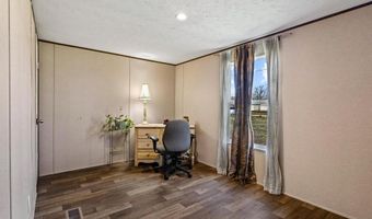 385 Rs County Road 3374, Alba, TX 75410