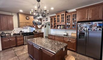 3805 PALOMAS Dr NE, Albuquerque, NM 87110