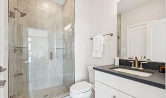 23162 HORSESHOE TRAIL Sq, Ashburn, VA 20148