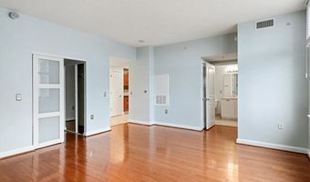 2451 MIDTOWN Ave 1611, Alexandria, VA 22303