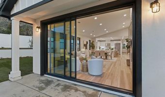 3245 Arrowhead Ct, Altadena, CA 91001