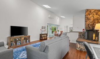 903 Redwood Dr, Aptos, CA 95003