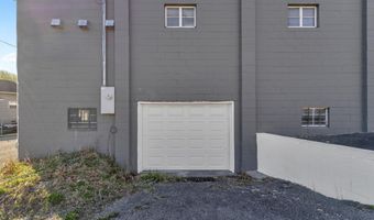 634 Ritter Dr, Beaver, WV 25813