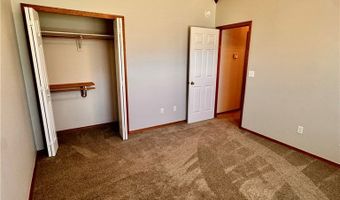 3802 SW Maple Rd, Bentonville, AR 72712
