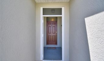 803 AUBURN GROVE Ct, Auburndale, FL 33823