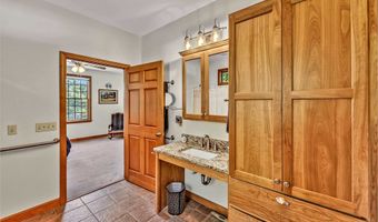 11 Loft Cir, Campton, NH 03223