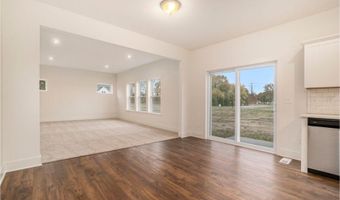 7951 Snow View Dr SE, Alto, MI 49302