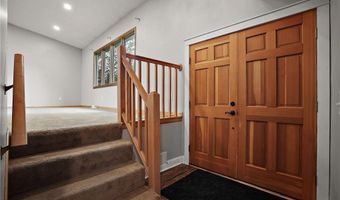 13820 Holyoke Path, Apple Valley, MN 55124