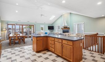 214 2ND St, Bethany Beach, DE 19930