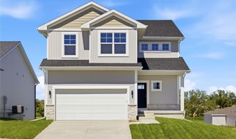 2303 Chan Dr, Adel, IA 50003