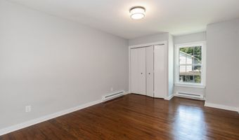 12 Beach St, Bethel, CT 06801