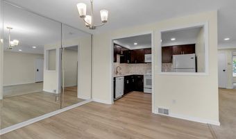 1419 N Forest Rd 7, Amherst, NY 14221