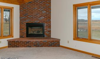 297 Big Timber Loop Rd, Big Timber, MT 59011