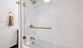 1728 Cambridge Dr, Alameda, CA 94501