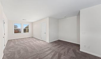 704 Fairway Dr 704, Middletown, RI 02842