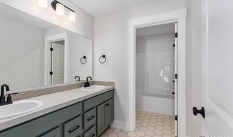 11290 Shoreline Dr 121, Allendale, MI 49401