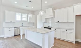 1000 HUNTERS HILL Ln, Auburn, AL 36830