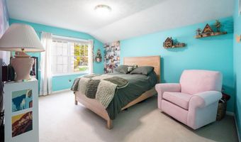 6289 Scarborough Dr SE, Ada, MI 49301