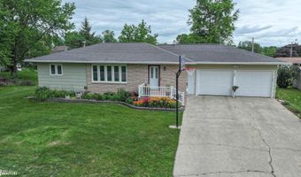707 9th Ave, Ackley, IA 50601