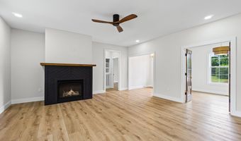 7161 Honeysuckle Trl, Baxter, TN 38544