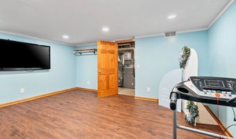 1201 S LEE St, Appleton, WI 54915