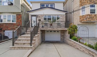 106 EVERGREEN St, Bayonne, NJ 07002