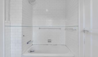 704 8th Ave, Asbury Park, NJ 07712