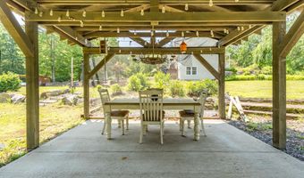 91 Seaverns Bridge Rd, Amherst, NH 03031