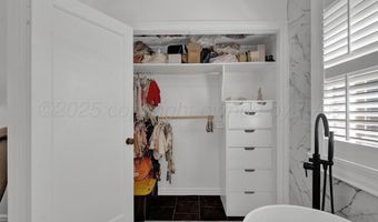 2411 S Lipscomb St, Amarillo, TX 79109