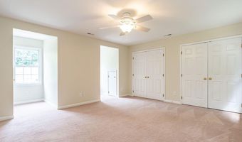 4032 Brook Cross Dr, Apex, NC 27539