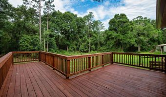 6362 Old River Rd, Baker, FL 32531