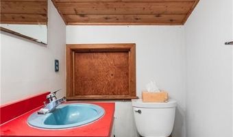 1035 Mohegan Trl, Block Island, RI 02807