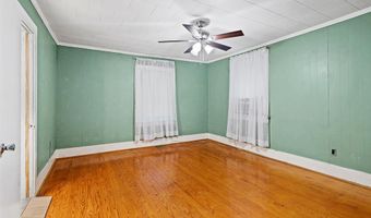 1228 S Main St, Abbeville, SC 29620