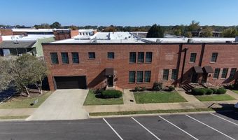 712 4th, West Point, GA 31833