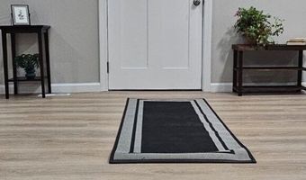 11 Cawley Ct, Bristol, CT 06010