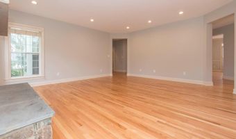 10709 BOSWELL Ln, Potomac, MD 20854