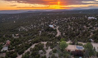 37 Gallina Canyon Rd, Valdez, NM 87580