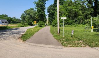 6591 Phoenix Ct SE, Alto, MI 49302