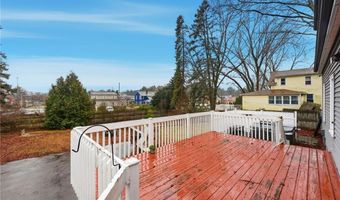 252 S Main St, Coventry, RI 02816