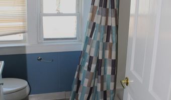 247 Burleigh Rd, Bangor, ME 04401