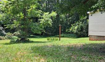 208 Lee Grant Ave, Appomattox, VA 24522