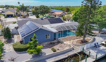 6531 SANTIAGO Ct, Apollo Beach, FL 33572