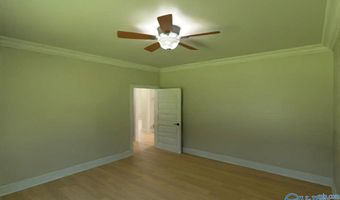 Edmonton B Avondale Drive, Athens, AL 35613