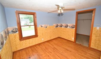 209 Sipple Ave, Amherst, OH 44001