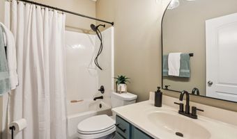 1893 Devonshire Ave, Avon, IN 46123