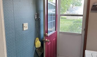 709 N St, Aurora, NE 68818
