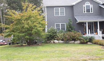 27 Rosedale Ave, Barrington, RI 02806