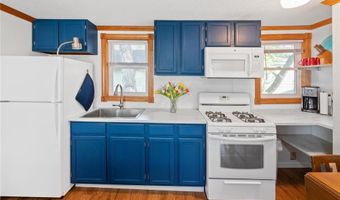 1321 S Darling Dr NW, Alexandria, MN 56308