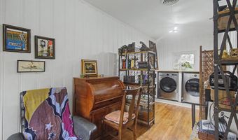 364 Porter Ave, Biloxi, MS 39530