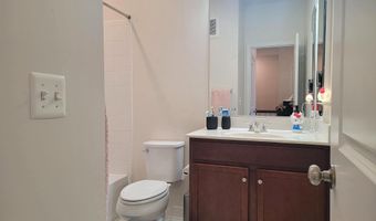 42043 BERKLEY HILL Ter, Aldie, VA 20105